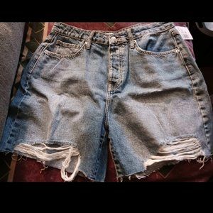 Mom Relaxed Fit Jean Shorts